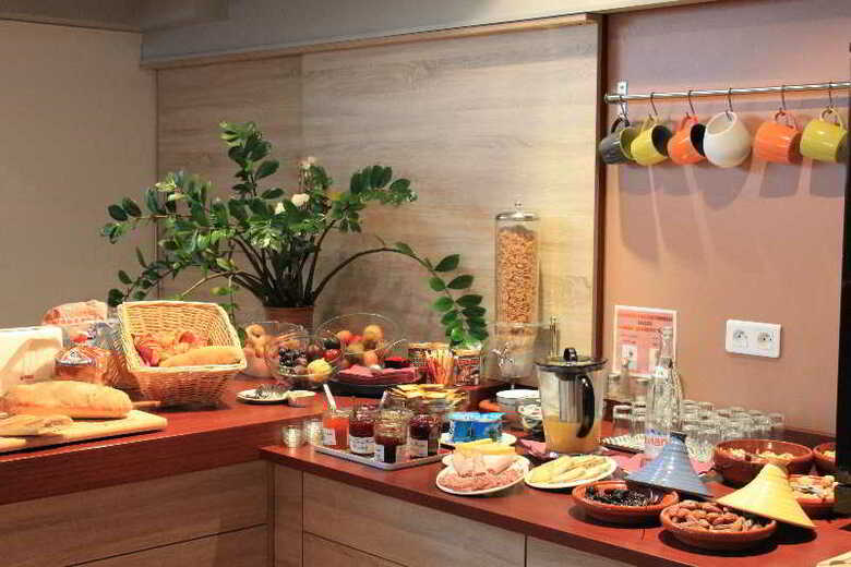Hostal Alize Hotel
