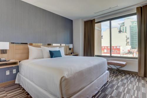 Hotel Microtel Inn By Wyndham Long Island City
