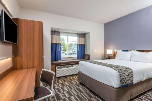 Hotel Microtel Inn By Wyndham Long Island City