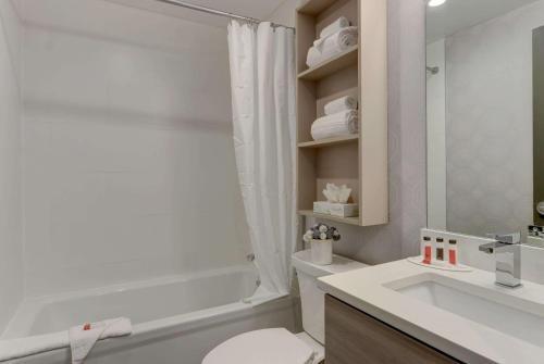 Hotel Microtel Inn By Wyndham Long Island City