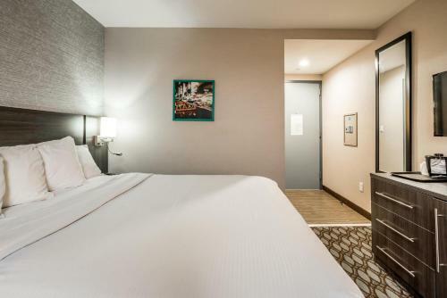 Letap Hotel Near Airtrain Jfk Airport