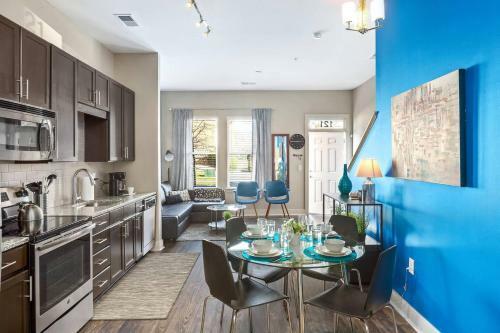 Trifecta ? Luxury Serviced Apartment In Dt Raleigh