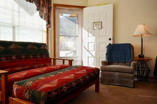 Riverbend Studio Condo #2