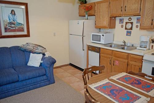 Aspen West Studio Condo #4
