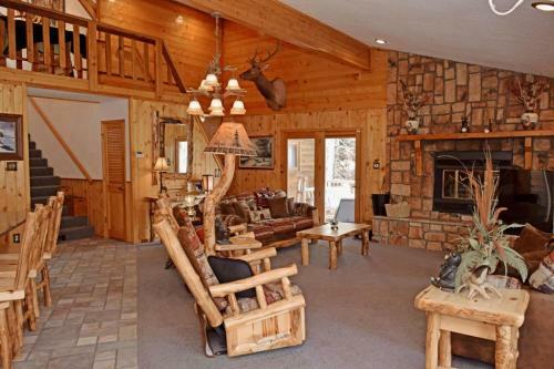 The Timber Crest Retreat