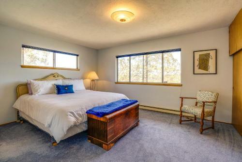 Mid Century Deschutes River Cabin