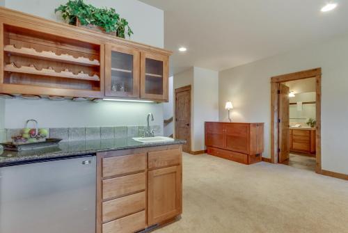 Eagle Crest Vista Rim Luxury