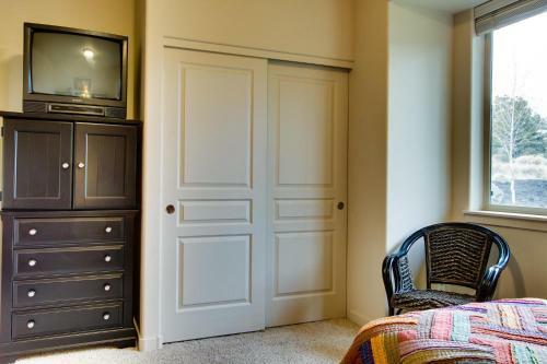 Eagle Crest Resort's Desirable Sage Country Court