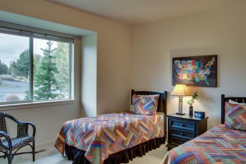Eagle Crest Resort's Desirable Sage Country Court