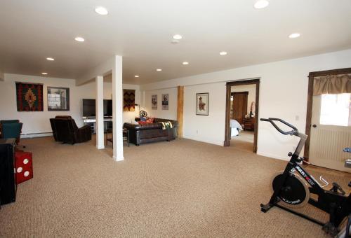 633 Golden Eagle Trail Home