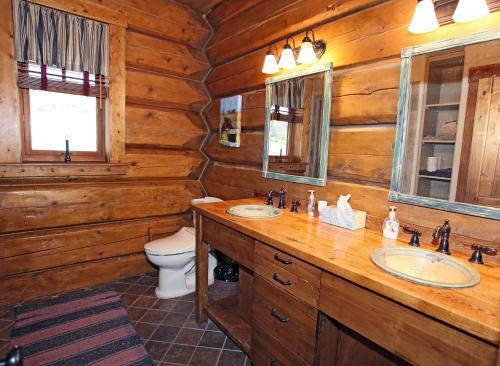 633 Golden Eagle Trail Home