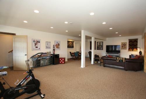 633 Golden Eagle Trail Home