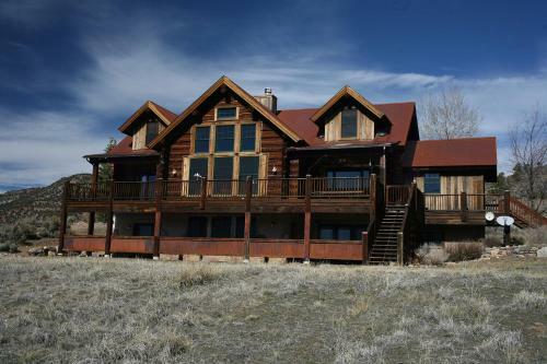 633 Golden Eagle Trail Home