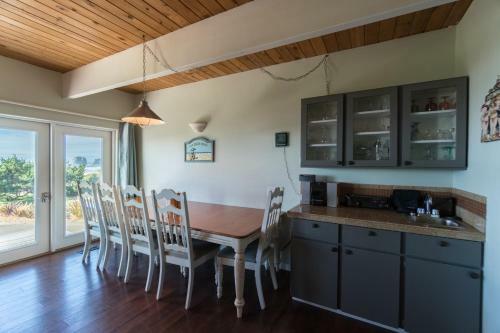 The Strand At Twin Rocks Home