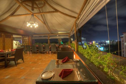Goldfinch Hotel Mangalore