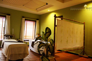 Hotel Diamond Bay Resort