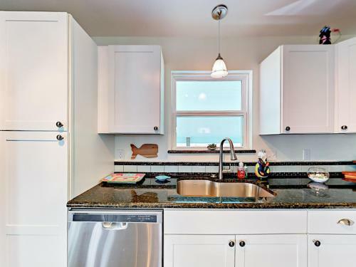 South Pearl Sailfish Home
