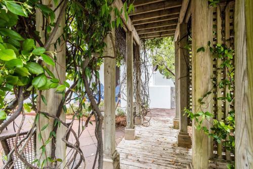 Wiggle Lane Home 119