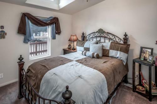 M Top Ranch - Three Bedroom Cabin