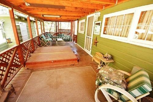 Four Miles - Two Bedroom