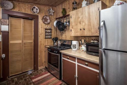 Four Miles - Two Bedroom