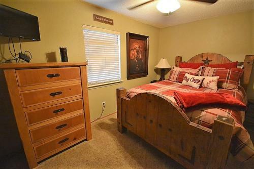 Chalmers - Three Bedroom