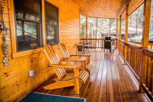 Riverside Cottage #25