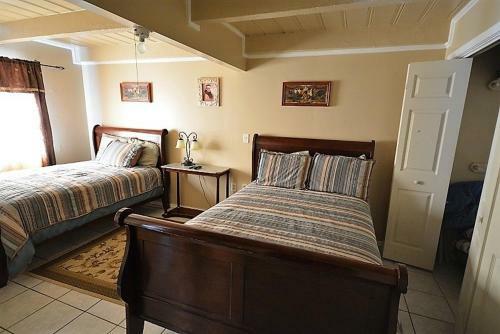 112 Mi Casa - Three Bedroom