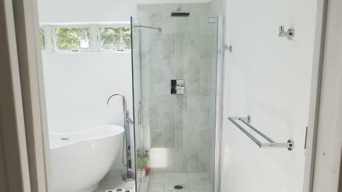 Sag Harbor Southampton Villa 6br