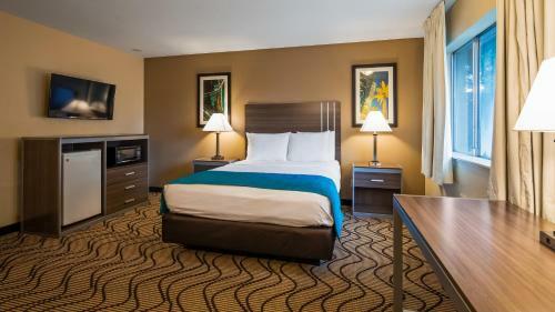 Surestay Plus Hotel By Best Western Sacramento North