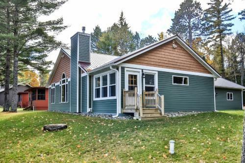 Crossroads - Hiller Vacation Homes