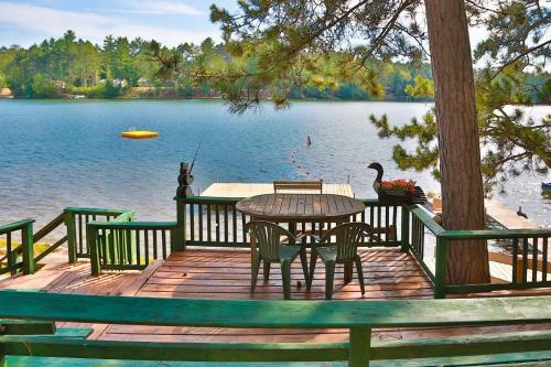 Cottage 4 - Hiller's Pine Haven Cottage