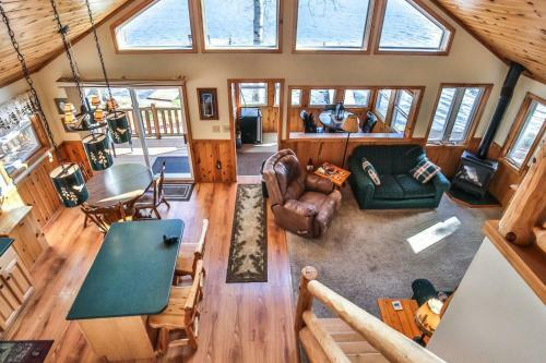 Carefree Creek Cottage - Hiller Vacation Homes