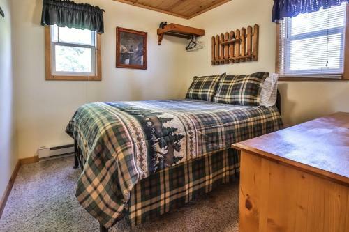 Carefree Creek Cottage - Hiller Vacation Homes