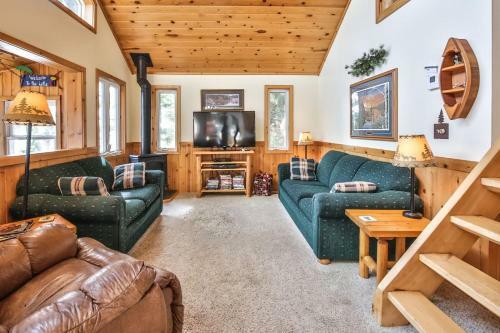 Carefree Creek Cottage - Hiller Vacation Homes