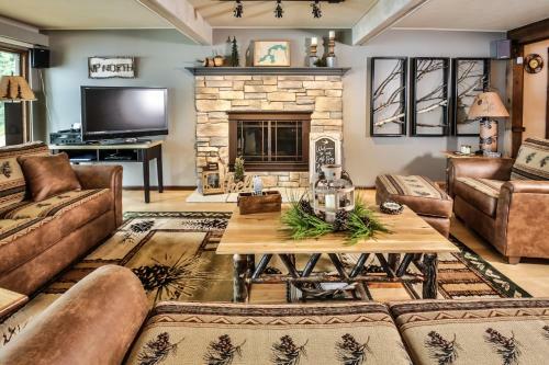 East Bay Hideaway-hiller Vacation Homes