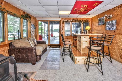 East Bay Hideaway-hiller Vacation Homes