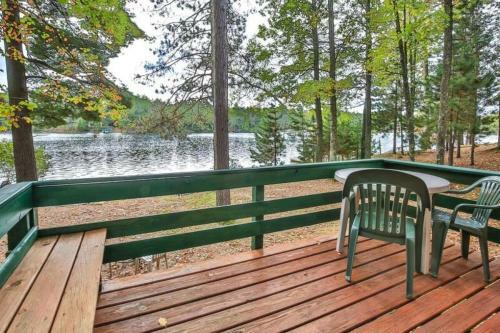 Cottage 6 - Hiller's Pine Haven