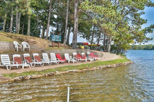 Cottage 6 - Hiller's Pine Haven
