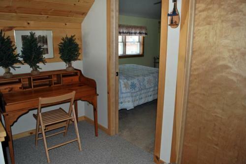 Birch - Elbert's - Hiller Vacation Homes