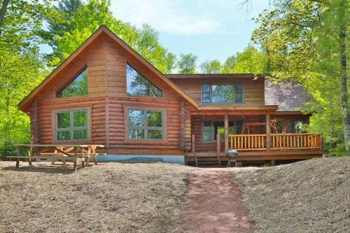Lodge Total Seclusion - Hiller Vacation Homes
