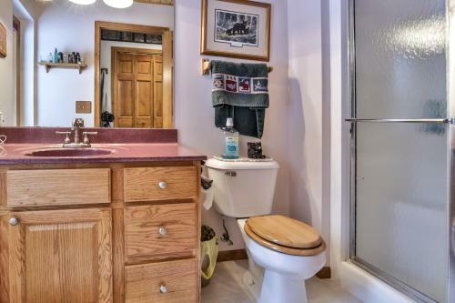Pickerel Point Executive Home - Hiller Vacation Homes