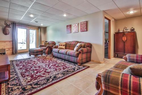 Sandy Cove - Hiller Vacation Homes