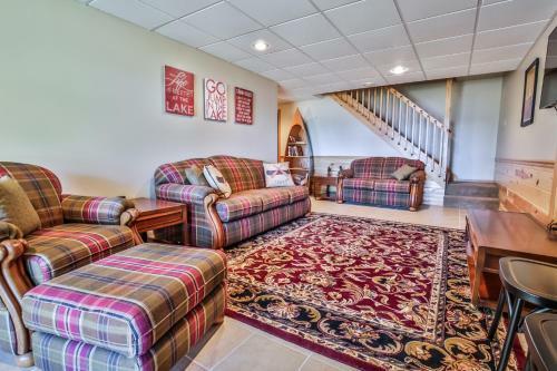 Sandy Cove - Hiller Vacation Homes