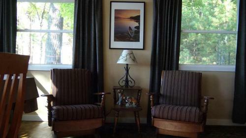 Sunset Bay - Hiller Vacation Homes