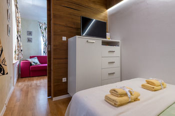 Hotel Apartments Petra