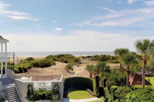 Summer Breeze Villa