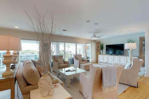 Summer Breeze Villa