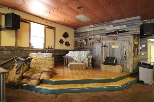 Travelers World Rv Resort