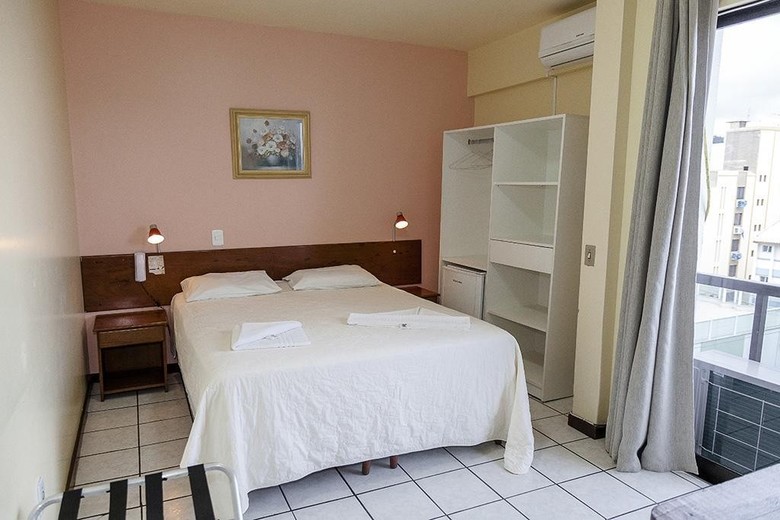 Hotel Vila Das Palmeira